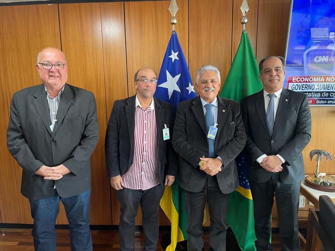 Secretário Executivo da SEGOV do Governo Federal,Carlos Henrique Sobral, recebe em audiência a FITERT e o STERTS