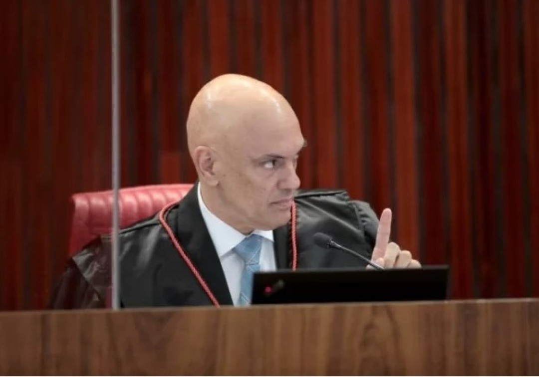 Moraes atendeu a pedido de Randolfe para quebrar sigilo banc&aacute;rio de  empres&aacute;rios bolsonaristas | Xod&oacute; News