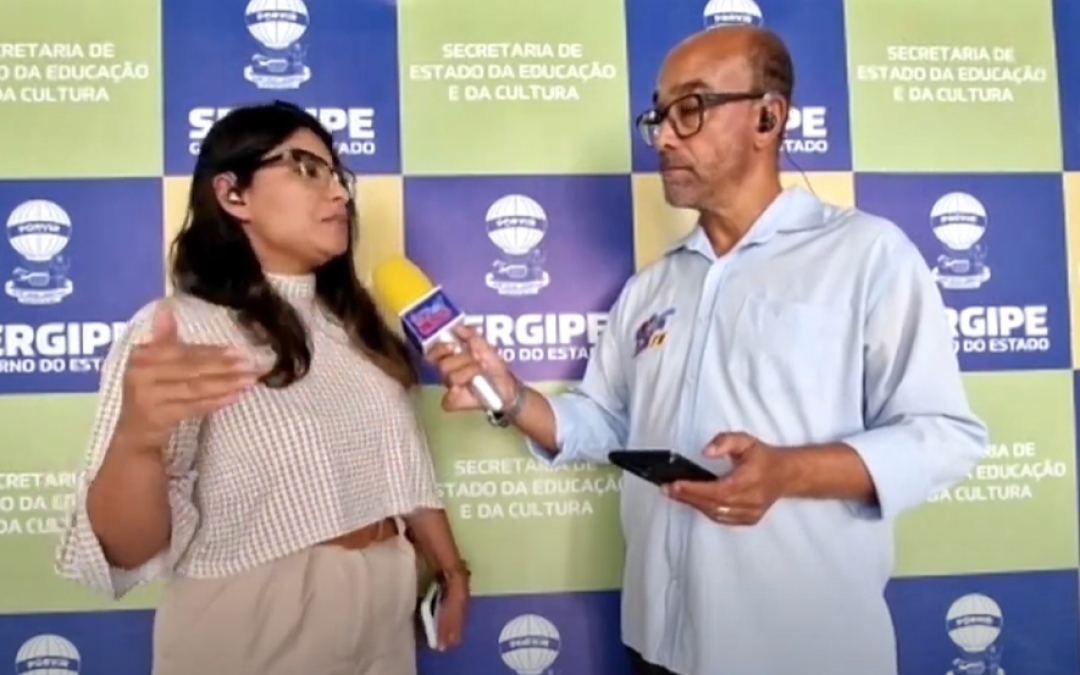 jaqueline_ffd77275ecdc0573fec69ff19.png