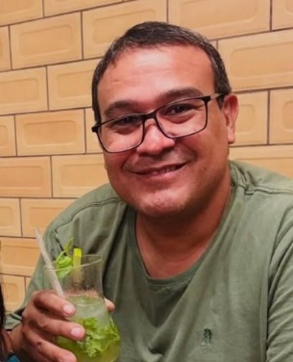 Motociclista que morreu em acidente na Avenida Tancredo Neves era professor da rede municipal de Socorro