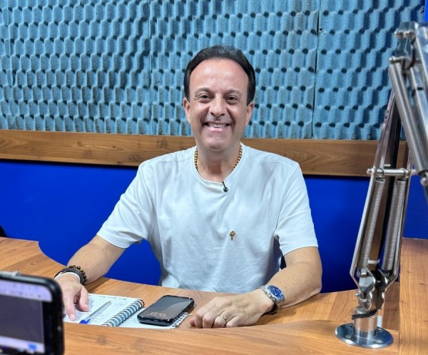 André Moura adia saída do governo do Rio de Janeiro