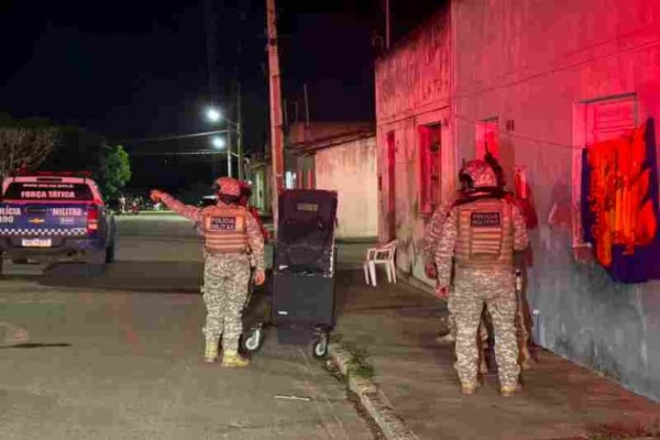 Homem em surto psicótico se entrega após negociação conduzida pelo BOPE em Monte Alegre
