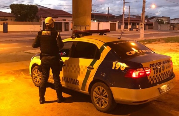 Motorista com sintomas de embriaguez é preso após acidente no bairro Siqueira Campos em Aracaju