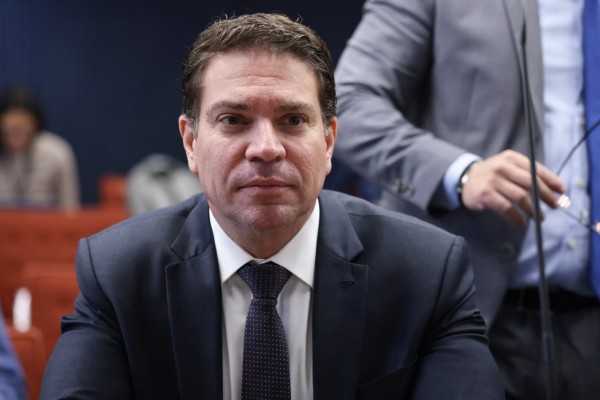 Alexandre de Moraes determina prisão preventiva de Alexandre Ramagem