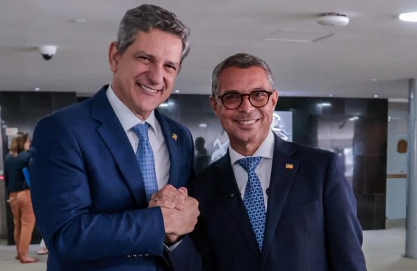 Fábio Mitidieri confirma chapa com Rogério Carvalho para eleições de 2026