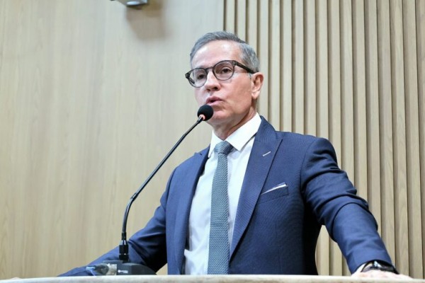 Vereador de Aracaju compara orla de Maceió a favela, gera críticas e pede desculpas