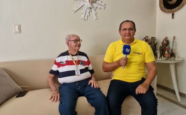 Radialista Carlos Magalhães celebra 88 anos com trajetória marcada pela comunicação