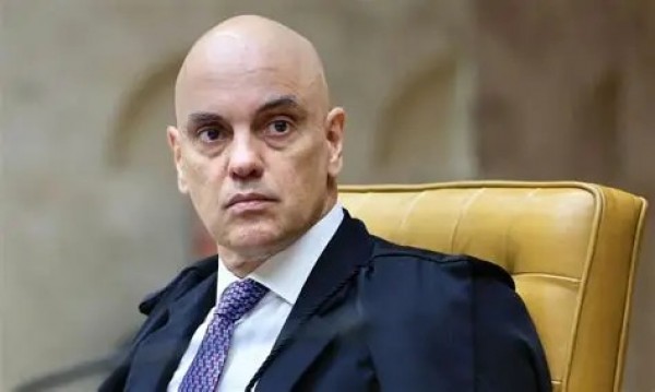Alexandre de Moraes nega pedido para Javier Milei visitar Jair Bolsonaro