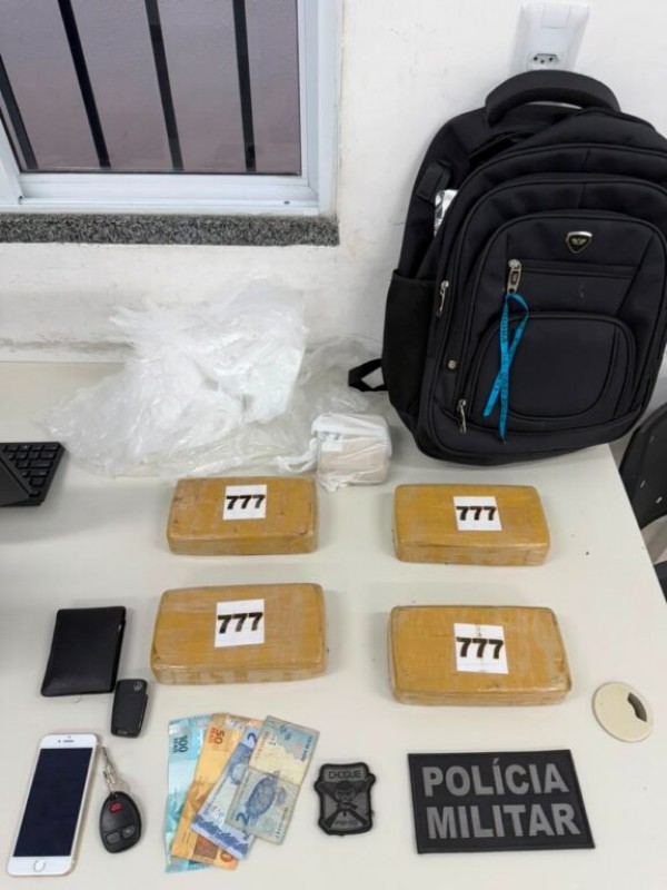 Polícia prende homem e apreende mais de 4,6 quilos de crack em Aracaju